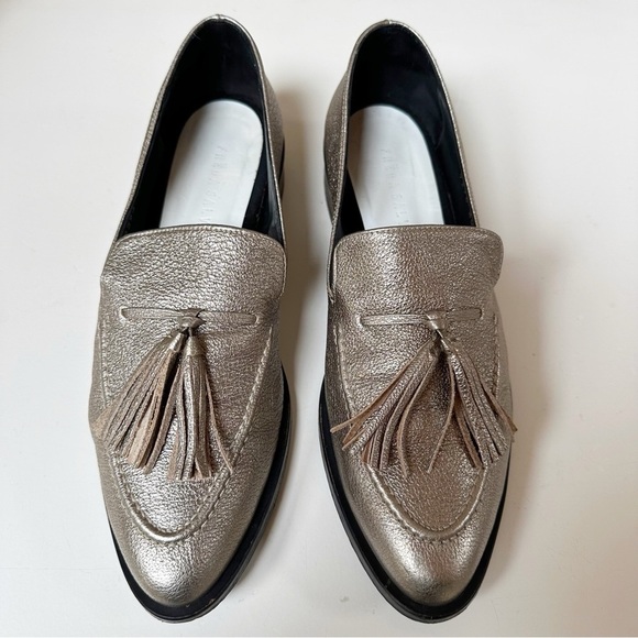 Freda Salvador Chance Tassel Loafers Gold Bronze Metallic Leather Size 7.5 - Picture 1 of 8